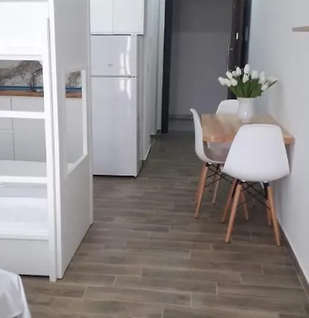 Joy Summer Apartment